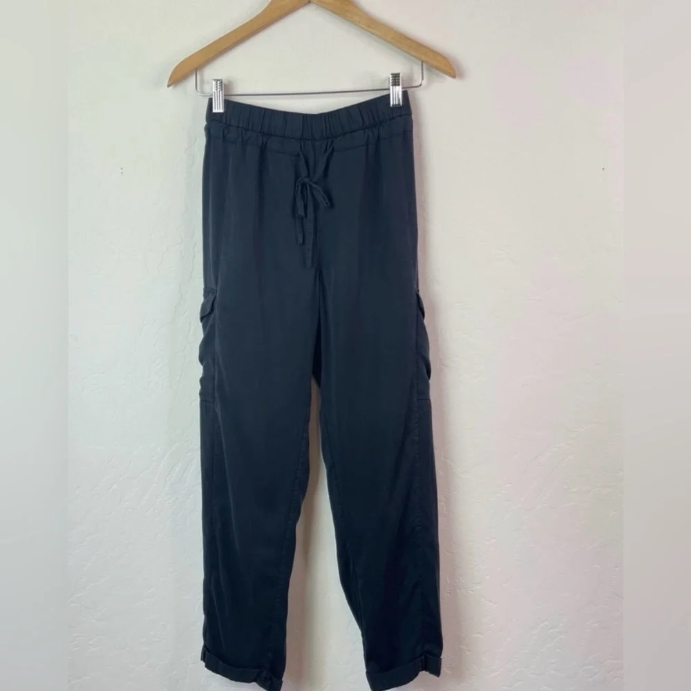 Lululemon Move Lightly Pant 25